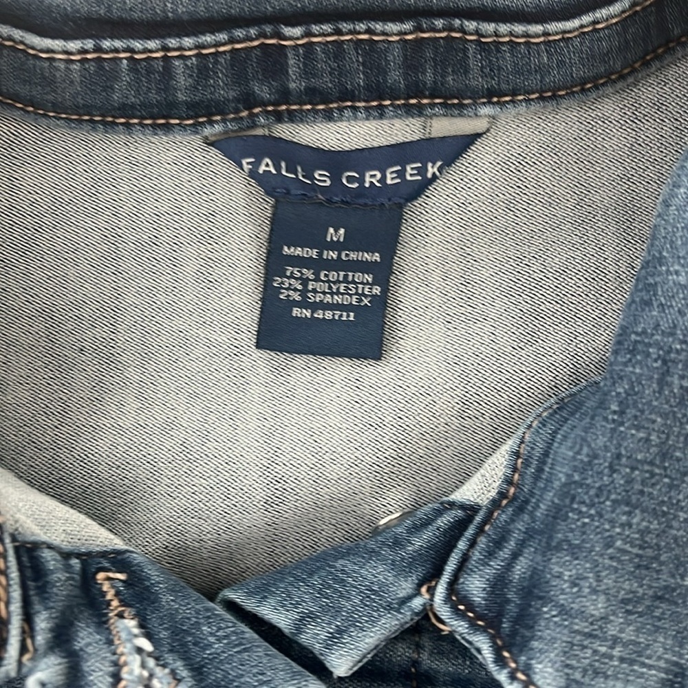 Falls Creek Jean jacket SZ M great condition. Cotton poly spandex blend. - Picture 4 of 9